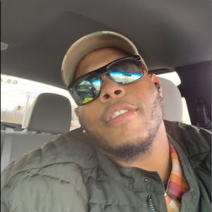 Meet your Posher, Keith